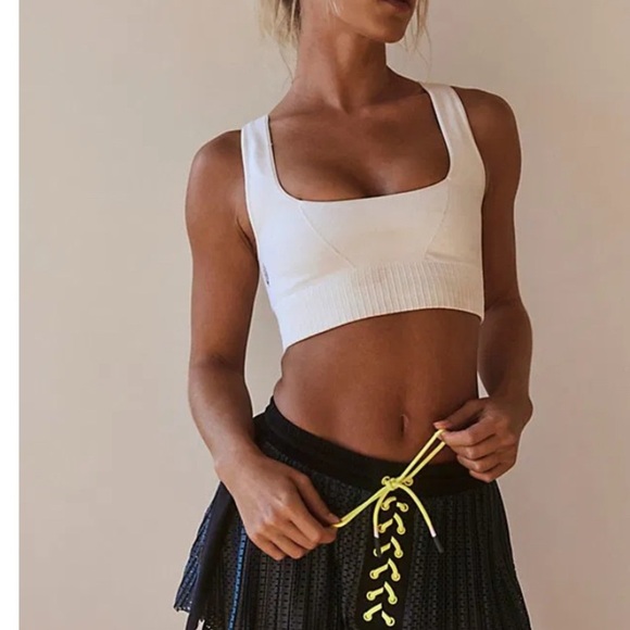 Free People Movement - Playoff Shorts Size Large - Picture 10 of 16